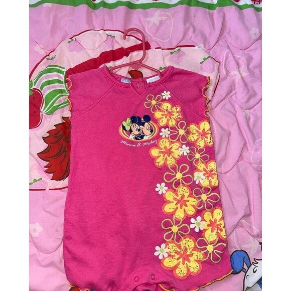 Minnie Mouse romper